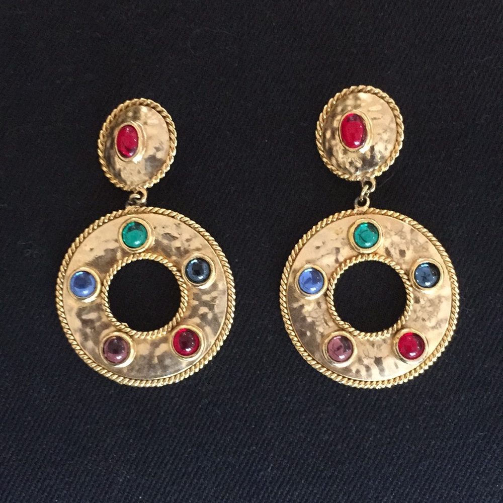 Costume clip on earrings